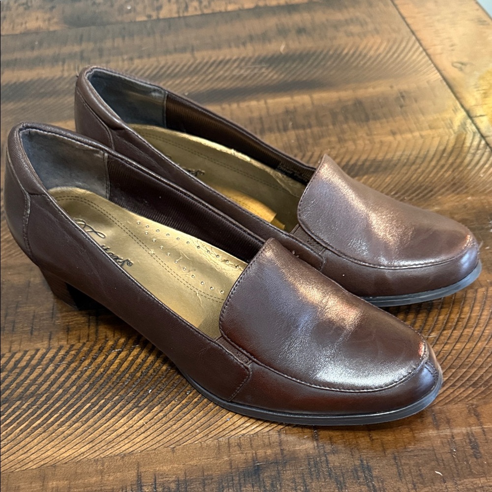 Trotters Dark Brown Leather Loafers